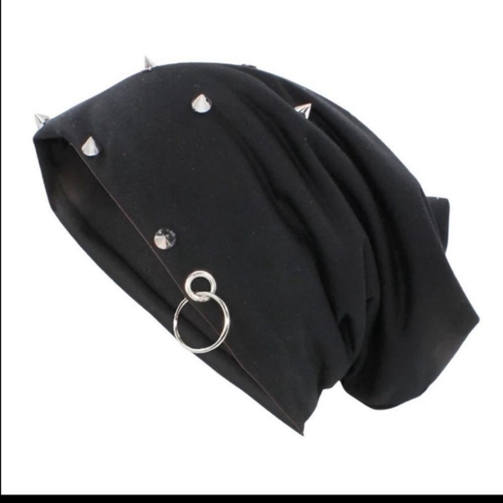 Black Punk spiked beanie hat nwt